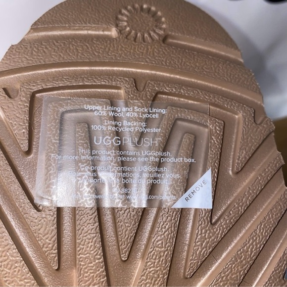 UGG Boots woman size 10 Classic mini Taslyn boot in Chestnut color New - Picture 12 of 15